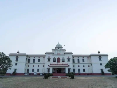 moti-bagh-palace-patiala-ho-patiala-tourist-attraction-crehkn8